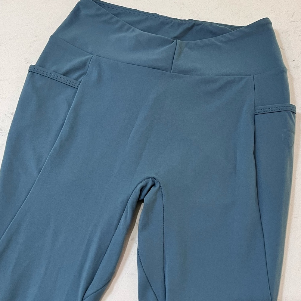 Gymshark Sculpt Leggings (Smokey Teal) - Picture 5 of 8